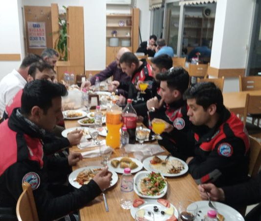 Akarsu Restaurant, Yunus Polislerini Ağırladı