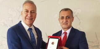 Ayhan Kaya, sağlam yumurtalarla çürük yumurtaları birbirinden ayırmak deyimini kullanıldı