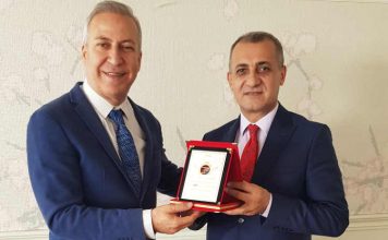 Ayhan Kaya, sağlam yumurtalarla çürük yumurtaları birbirinden ayırmak deyimini kullanıldı