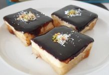 Türkiye’nin ev yapımı tatlı kültüründe özel bir yere sahip olan etimek tatlısı, son dönemde sosyal medyada yeniden popülerleşerek gündeme geldi. Pratik hazırlanışı, hafif yapısı ve hemen herkesin damak zevkine hitap eden aromasıyla bilinen etimek tatlısı, özellikle kalabalık sofralar ve özel günler için vazgeçilmez bir tatlı olarak öne çıkıyor. Üstelik ekonomik malzemelerle hazırlanması ve çok kısa sürede servis edilebilmesi, onun tercih edilme nedenleri arasında ilk sıralarda geliyor. Hem genç kuşak hem de klasik lezzetleri sevenler tarafından yoğun ilgi gören bu tatlı, ev hanımlarından şeflere kadar herkesin tarif listesinde kendisine yer buluyor. Konulu bir haber görseli.